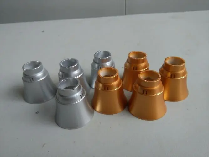 五金件噴漆產(chǎn)生的廢氣應該怎么處理呢？